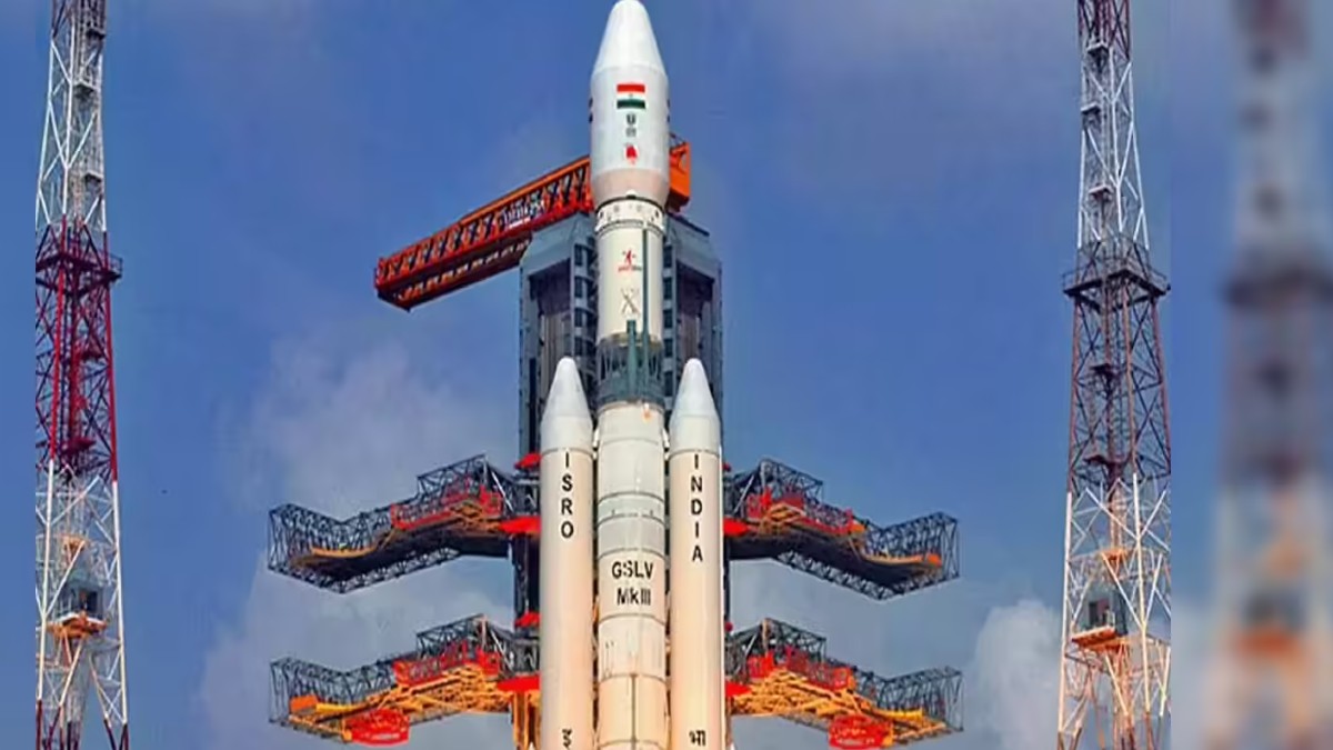 ISRO में विभिन पदों पर निकली भर्ती, 1 लाख 77 हजार तक मिलेगी सैलरी, उम्मीदवार 14 नवंबर से पहले करें अप्लाई