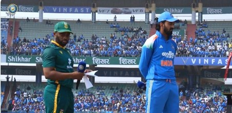 Ind Vs SA 2nd ODI: नवा रायपुर में दूसरा वनडे शुरू, साउथ अफ्रीका ने टॉस जीतकर भारत को दी पहले बैटिंग