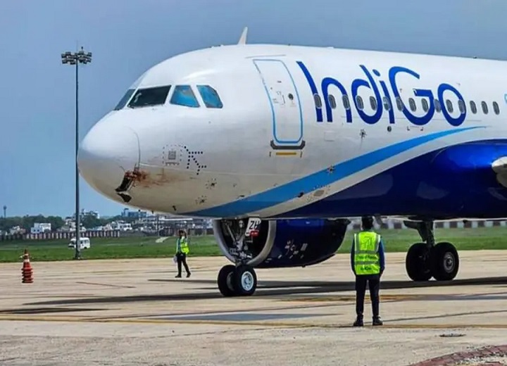 IndiGo Crisis: इंडिगो का देशभर में ऑपरेशनल ब्रेकडाउन, सैकड़ों उड़ानें रद्द; एयरपोर्ट्स पर हाहाकार