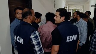 SIDHI NEWS : EOW ने शासकीय शिक्षक के 3 ठिकानों पर मारा छापा, दस्तावेजों की जांच जारी, 4.36 करोड़ की संपत्ति मिली