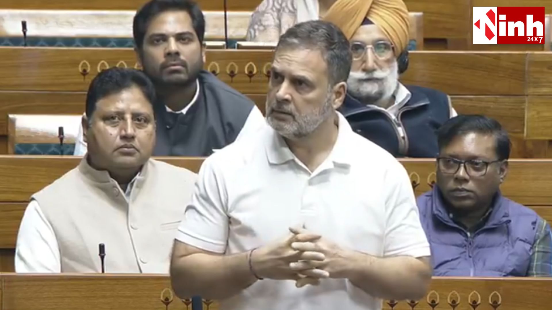 Parliament Winter Session: राहुल गांधी ने उठाया एयर पॉल्यूशन का मुद्दा, सरकार चर्चा को तैयार...