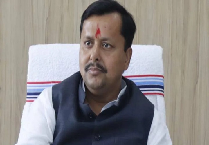 बीजेपी राष्ट्रीय कार्यकारी अध्यक्ष बनने के बाद नितिन नबीन ने बिहार मंत्रिपरिषद से दिया इस्तीफा