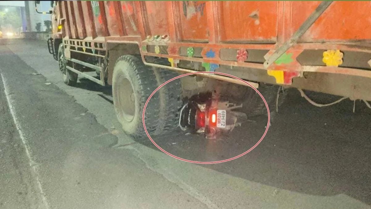 REWA NEWS : तेज रफ्तार ट्रक ने बाइक सवार युवकों को कुचला, 1 की मौत, दूसरा घायल 