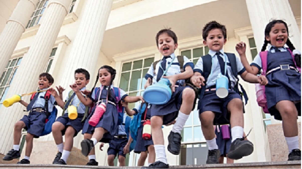 MP SCHOOL CLOSED: MP में ठंड का थर्ड डिग्री टॉर्चर! इन जिलों में बढ़ाई गई स्कूलों की छुट्टी, कलेक्टर ने आदेश किया जारी 