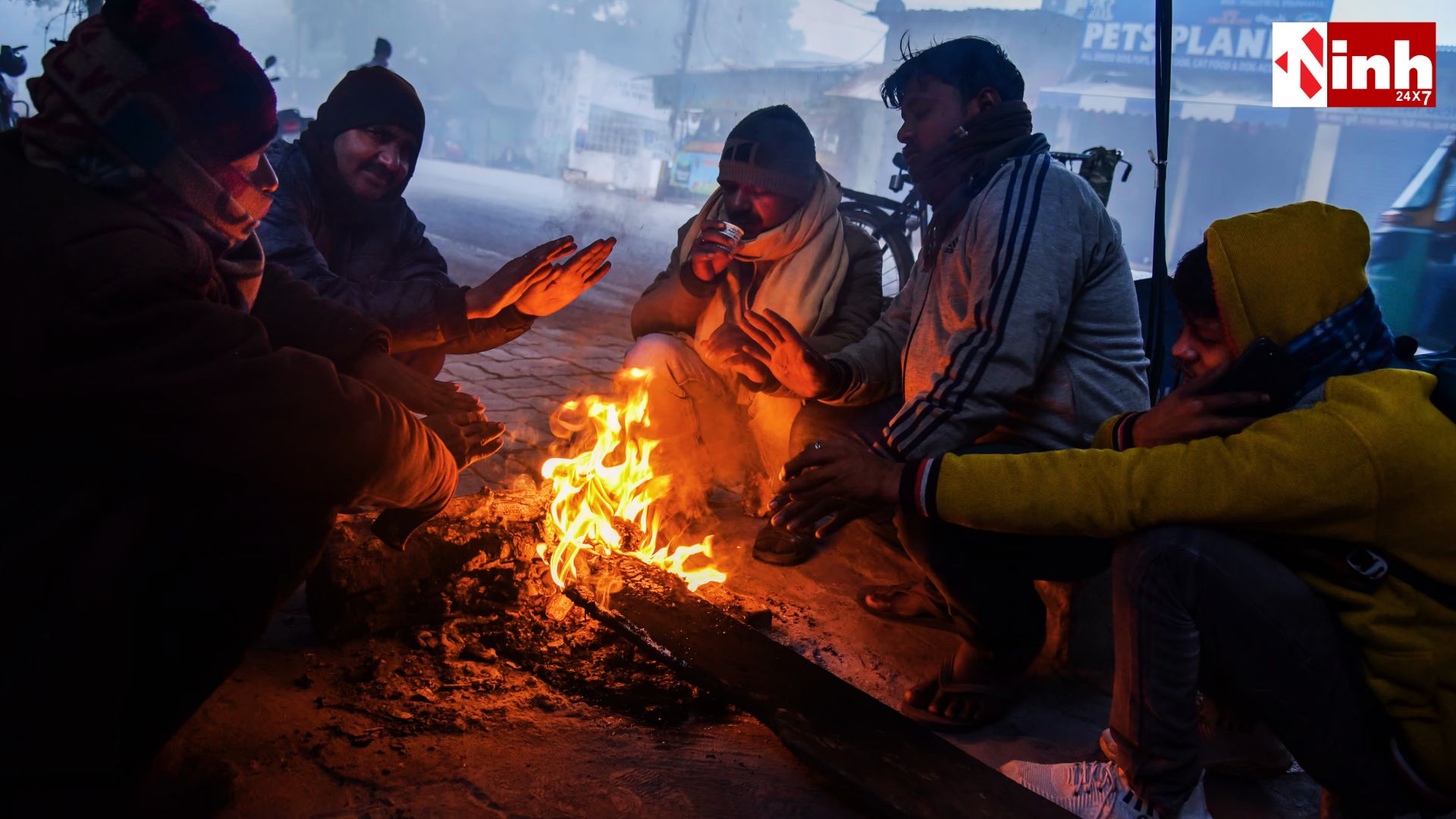 छत्तीसगढ़ में और बढ़ेगी ठंड: अगले 3 दिन शीतलहर का अलर्ट, अंबिकापुर 4.6°C, रायपुर में कोहरा...