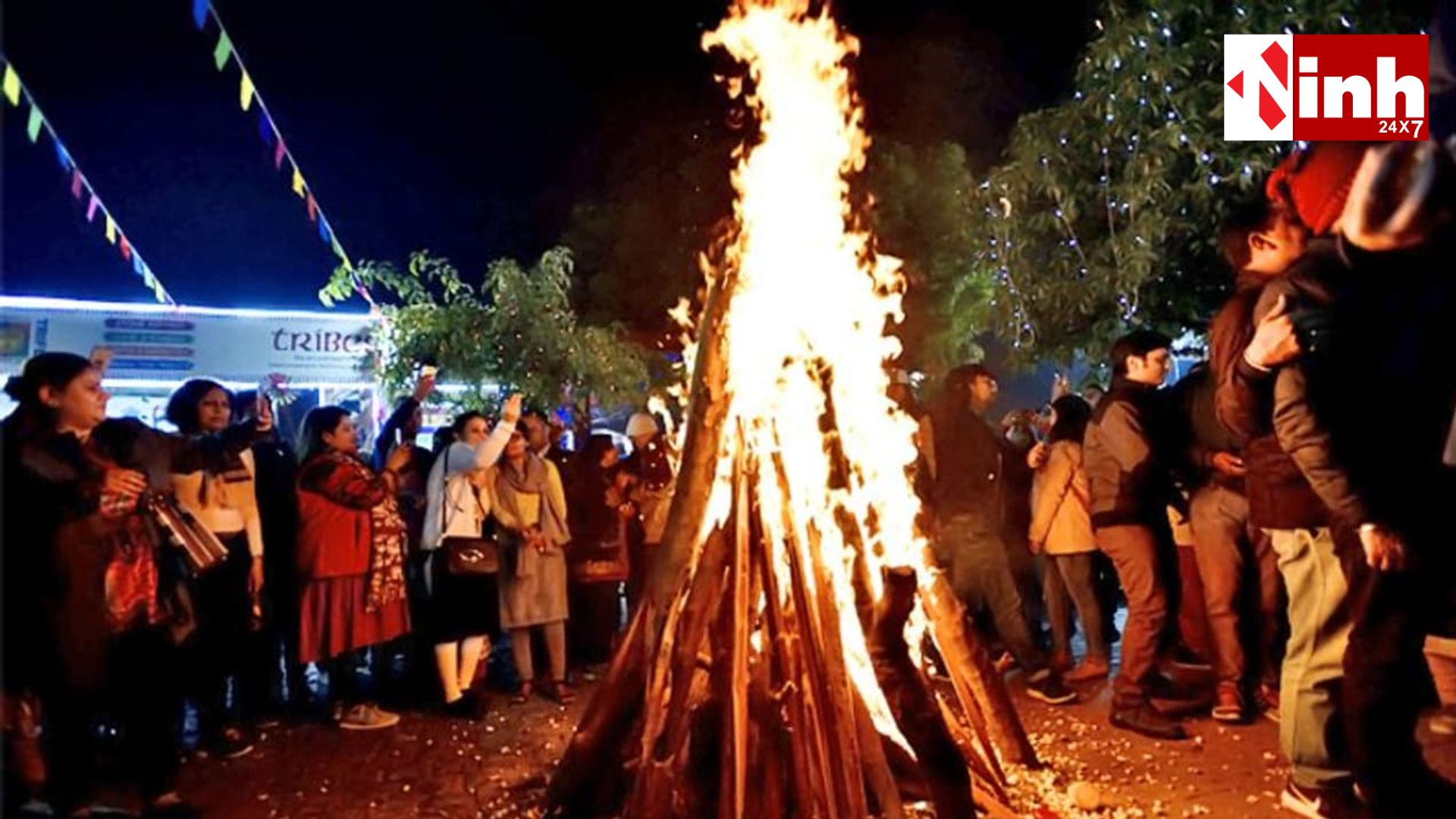 Why Lohri Is Celebrated: लोहड़ी क्यों मनाई जाती है? रेवड़ी-मूंगफली का महत्व और दुल्ला भट्टी की पूरी कहानी...
