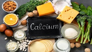 Calcium : शरीर में हो गई है कैल्शियम की कमी, तो डाइट में शामिल करें ये चीजें, हड्डियों में आएगी नई जान