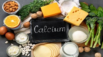 Calcium : शरीर में हो गई है कैल्शियम की कमी, तो डाइट में शामिल करें ये चीजें, हड्डियों में आएगी नई जान