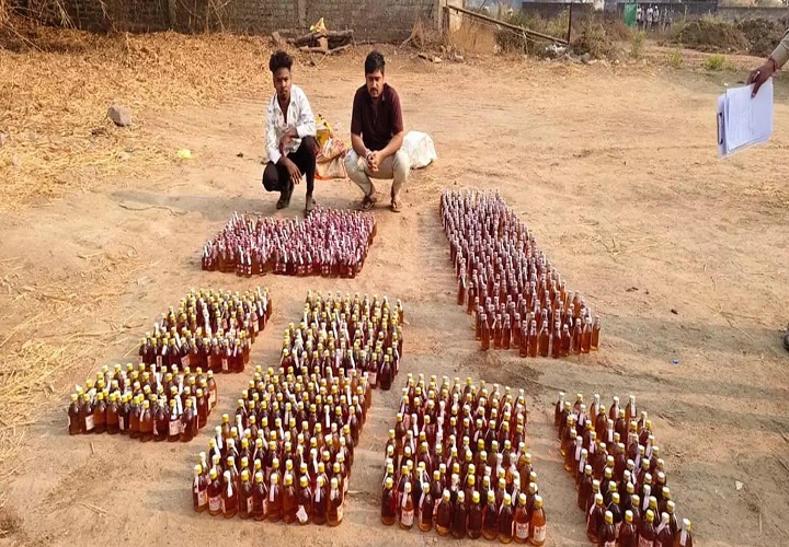 खरोरा पुलिस की बड़ी कार्रवाई, 181 लीटर अवैध शराब के साथ तीन तस्कर गिरफ्तार
