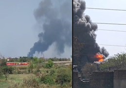 रायपुर की ऑयल फैक्ट्री में भीषण आग, आसमान में छाया काले धुएं का गुबार