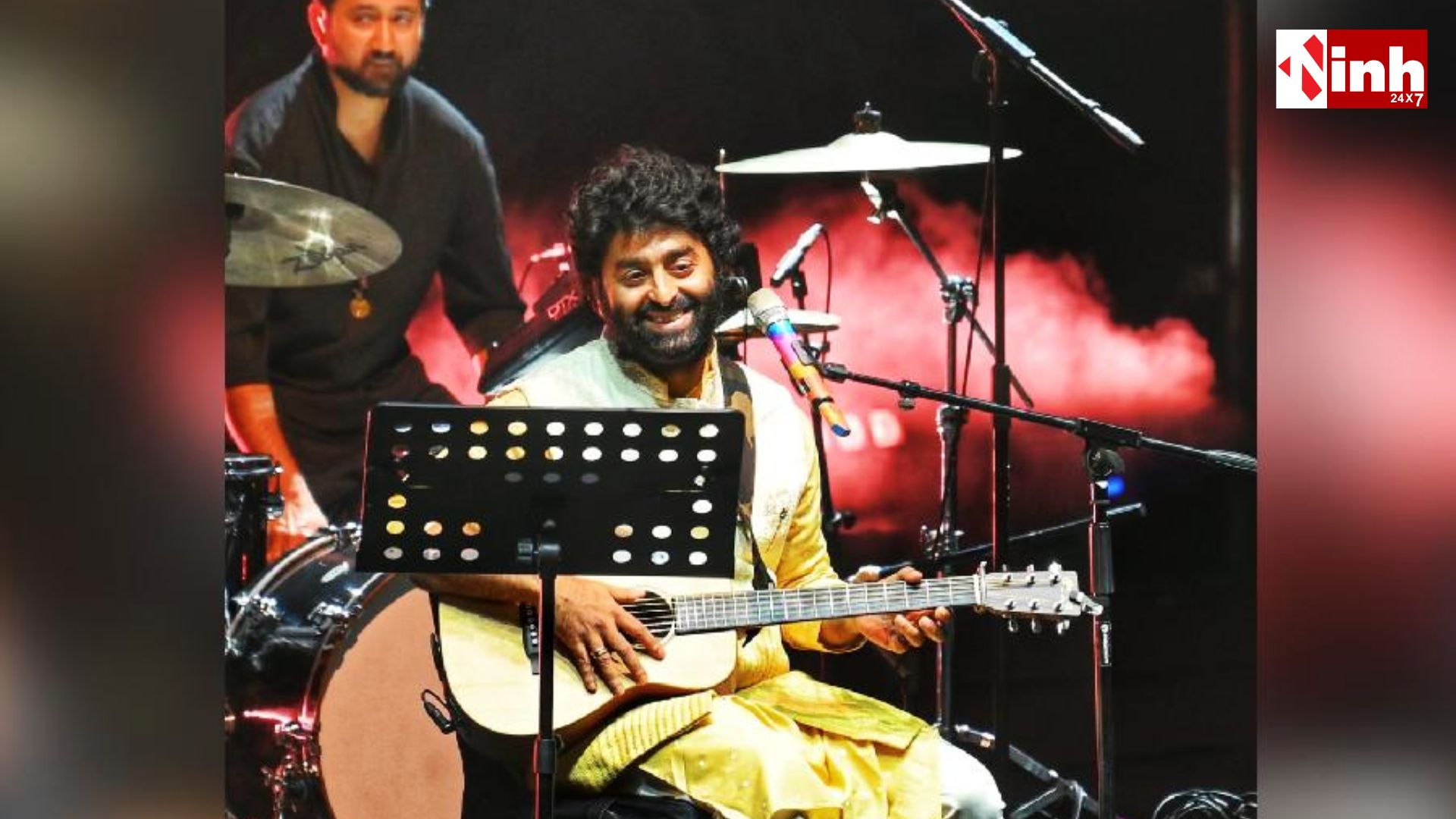 प्लेबैक सिंगिंग छोड़ने के बाद स्टेज पर लौटे अरिजीत सिंह, कोलकाता में लाइव परफॉर्मेंस देख भावुक हुए फैंस...