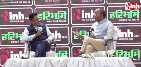 धमतरी जिला संवाद में तीखे सवाल–जवाब: ऑडिटोरियम से मेडिकल कॉलेज तक, अजय चंद्राकर ने रखी अपनी बात