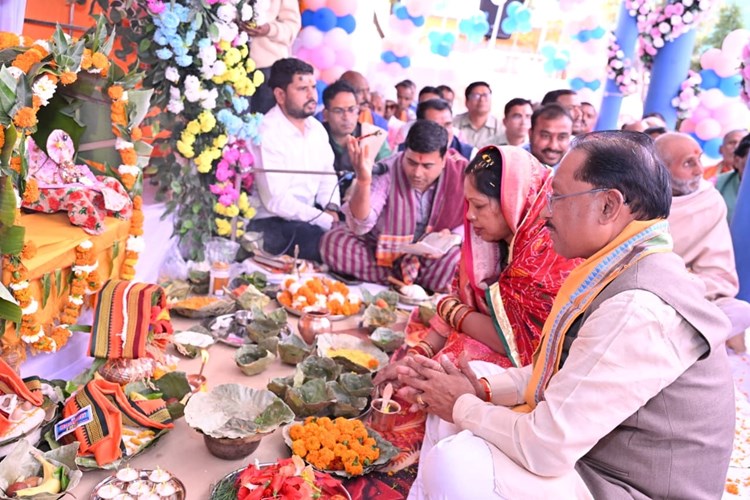 गृहग्राम बगिया में सादगी और जनस्नेह के साथ मनाया गया मुख्यमंत्री विष्णु देव साय का 62वां जन्मदिन