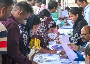 तमिलनाडु में स्पेशल इंटेंसिव रिवीजन के बाद जारी हुई अंतिम मतदाता सूची, 74 लाख से अधिक नाम हटे