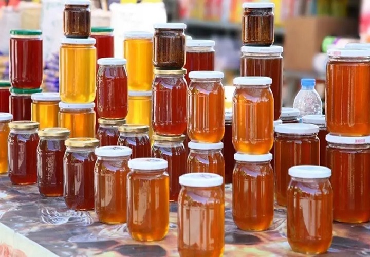 होली से पहले फूड विभाग की सख्ती: रायपुर में 2.30 लाख का संदिग्ध शहद जब्त, 94 नमूनों की ऑन-द-स्पॉट जांच