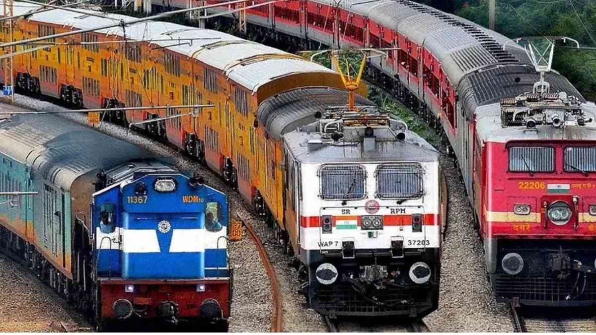 चैत्र नवरात्रि पर रेलवे ने श्रद्धालुओं को दी राहत, 15 एक्सप्रेस ट्रेनें के लिए बनाया 5 मिनट का अस्थाई स्टॉपेज