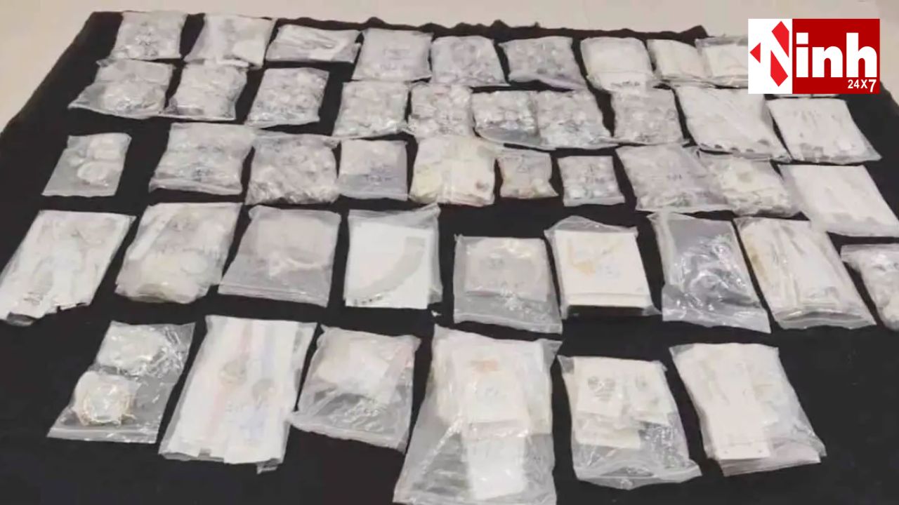 महासमुंद में वाहन जांच के दौरान पकड़ी गई सेलेरियो कार, दस्तावेज नहीं दिखाने पर पुलिस ने की जब्ती...