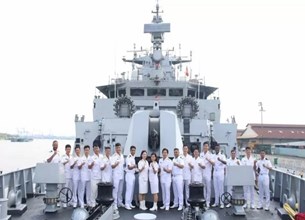 Indian Navy में म्यूजिशियन बनने का मौका! 10वीं पास के लिए अग्निवीर भर्ती शुरू
