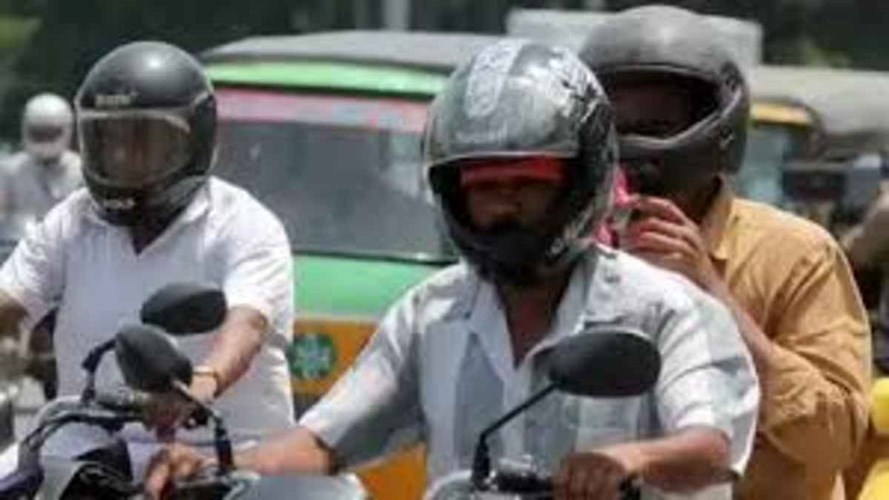 MP NEWS : अब से हेलमेट नहीं पहनने वालों पर होगी सख्त कार्रवाई, लाइसेंस भी होगा सस्पेंड, विशेष अभियान शुरू  