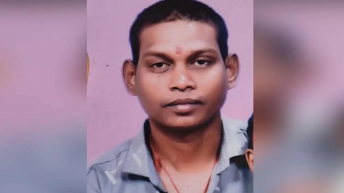 नाइट ड्यूटी से लौटे पुलिस जवान ने की आत्महत्या, क्वार्टर में फांसी लगाकर दी जान