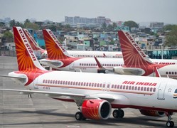 बढ़ती लागत का असर: Air India ने रोजाना 100 उड़ानें घटाने का लिया फैसला, जून तक रहेगा लागू