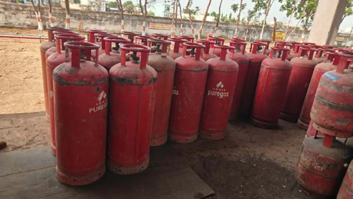 महासमुंद में LPG घोटाले का पर्दाफाश, 1.5 करोड़ की 90 मीट्रिक टन गैस गायब 