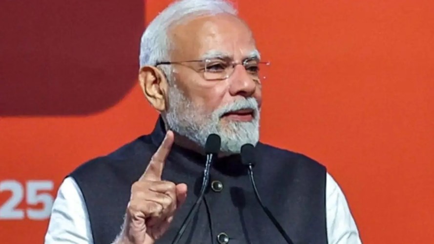 PM मोदी की देशवासियों से बड़ी अपील: एक साल तक सोना खरीदने से बचें, ईंधन बचाएं