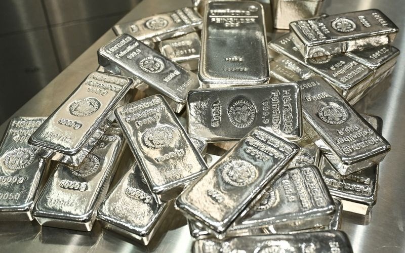 सरकार के फैसले से चमकी चांदी की किस्मत, निवेशकों की नजर अब बड़े मुनाफे पर