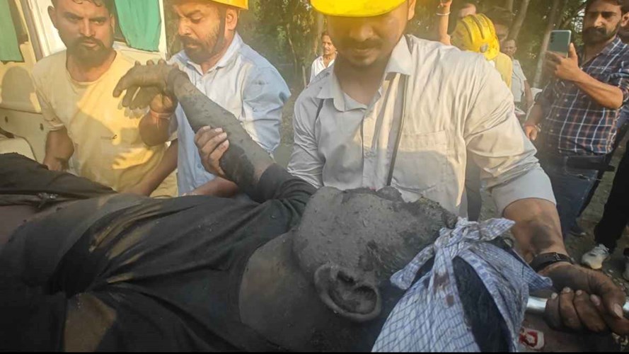 SHAHDOL NEWS : शहडोल में दर्दनाक हादसा ! कोयला खदान में छत धंसने से 2 मजदूरों की मौत, 7 घायल