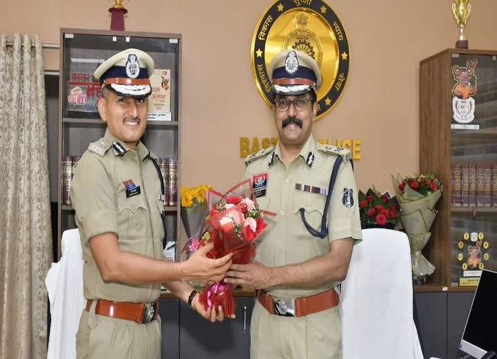 बस्तर रेंज को मिला नया आईजी, IPS बद्रीनारायण मीणा ने संभाला पदभार