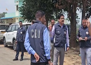 नौगई तिहरे हत्याकांड की CBI जांच शुरू: घटनास्थल का किया गहन निरीक्षण