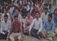 अतिथि व्याख्याताओं ने मंत्री आवास का किया घेराव, बोले- '₹57,700 एकमुश्त मासिक वेतन चाहिए'
