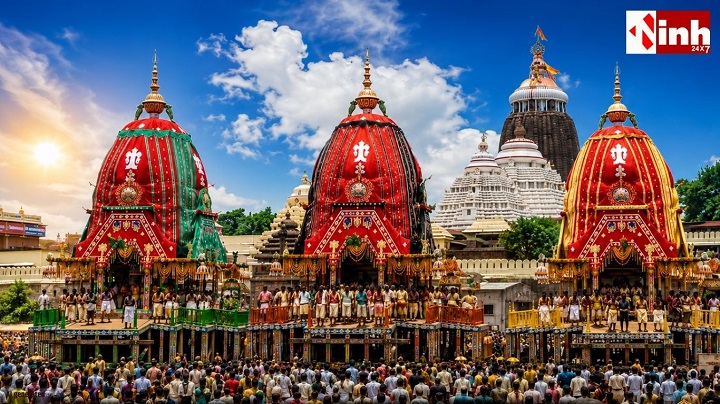 पुरी रथ यात्रा 2026: भगवान जगन्नाथ, बलभद्र और सुभद्रा के रथों में क्यों नहीं लगती लोहे की कील? जानिए इससे जुड़े धार्मिक रहस्य