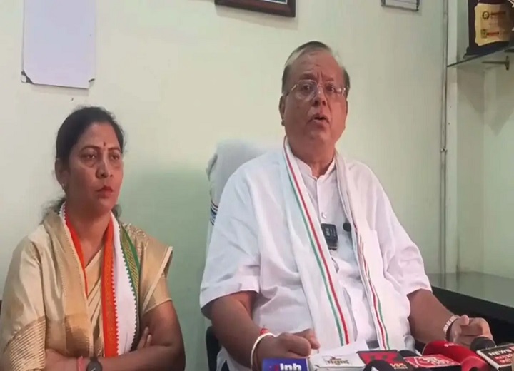 कांग्रेस की प्रेस कॉन्फ्रेंस में गरजे अमितेष शुक्ल, बोले- 