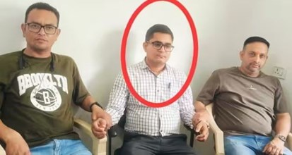 INDORE NEWS : घूसखोरी करते पकड़ाया बिजली कंपनी का जूनियर इंजीनियर, 40 हजार लेते लोकायुक्त ने किया गिरफ्तार 