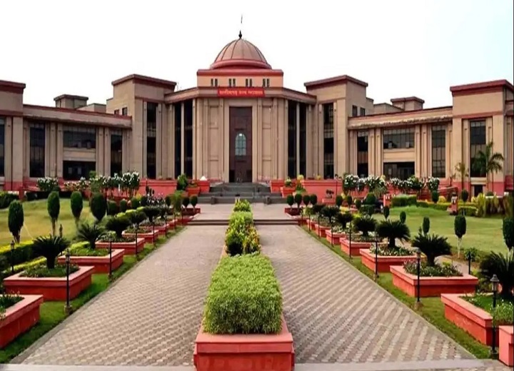 10 साल से कार्यरत कंप्यूटर ऑपरेटरों को हाईकोर्ट से राहत, सरकार को 6 हफ्ते में लेना होगा फैसला