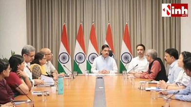 प्रह्लाद जोशी ने संभाली देश की शिक्षा की कमान, केंद्रीय शिक्षा मंत्री के रूप में किया पदभार ग्रहण