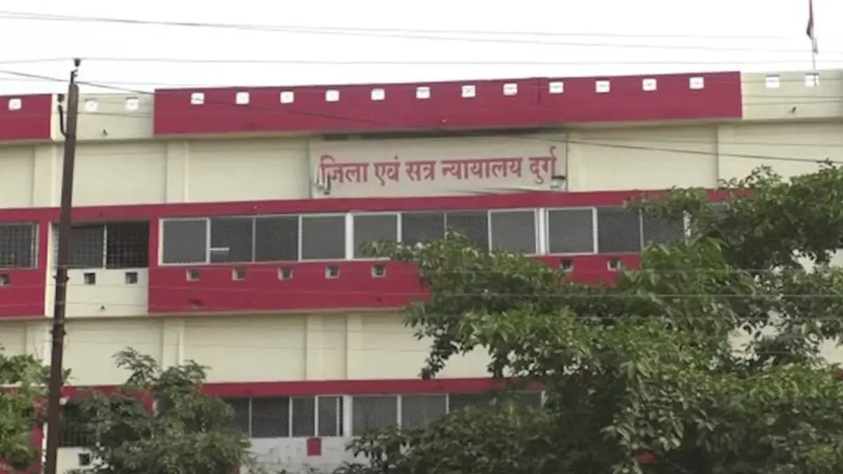 नशे में यात्री बस चलाने वाले चालक को कोर्ट की सख्त सजा, 15 हजार जुर्माना और 3 दिन की जेल