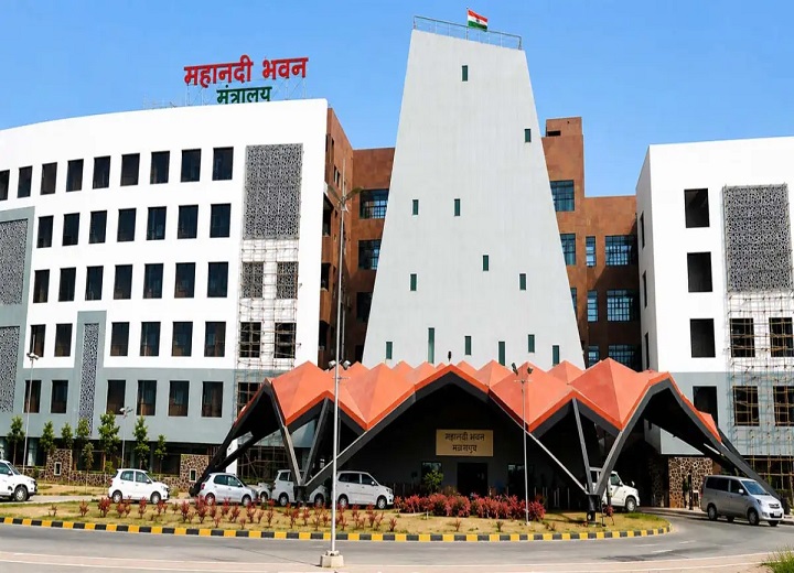 Chhattisgarh IAS Transfer: छत्तीसगढ़ में 23 IAS अफसरों का तबादला, कई कलेक्टर बदले; देखें पूरी लिस्ट