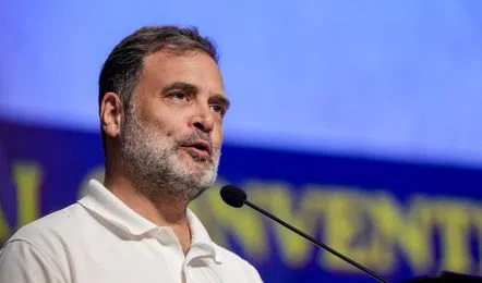 'पहले बच्चों पर लाठी चलाओ, फिर बोलो कुछ हुआ ही नहीं', रिजिजू पर राहुल गांधी का हमला