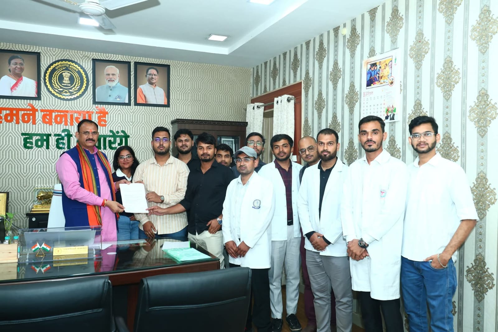 CG NEWS : बड़ी खबर !  छत्तीसगढ़ में MBBS इंटर्न डॉक्टरों के स्टाइपेंड में हुई बढ़ोतरी, सितंबर से मिलेंगे 25 हजार