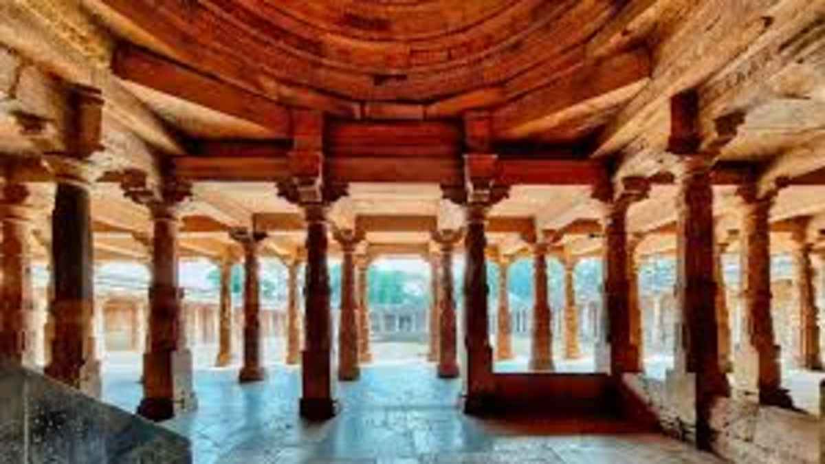 DHAR NEWS : फिर टली भोजशाला मामले में सुप्रीम कोर्ट की सुनवाई, अब 29 अक्टूबर को होगी स्थिति साफ़ 