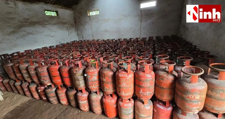 गैस एजेंसी में नियमों की अनदेखी पड़ी भारी, खाद्य विभाग ने जब्त किए 471 सिलेंडर