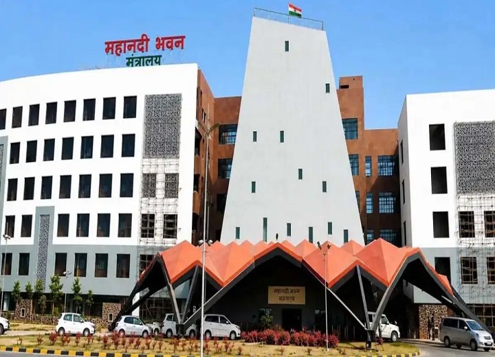 छत्तीसगढ़ में सरकारी भर्ती नियमों में बड़ा बदलाव, 100 से ज्यादा नए पद शामिल; जानें किस पद के लिए क्या योग्यता
