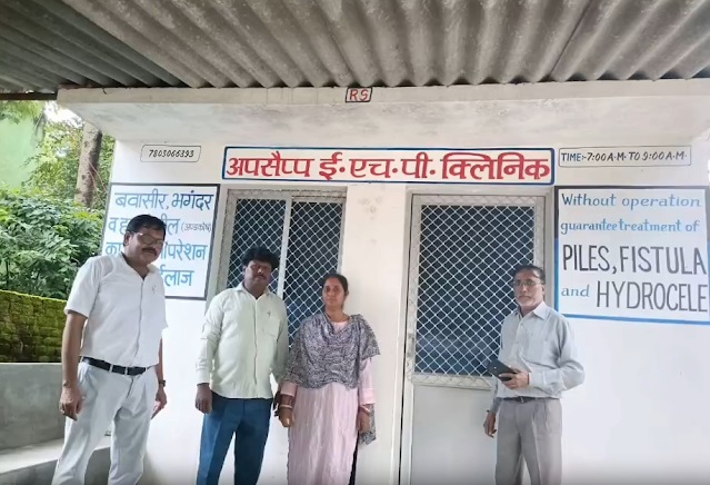दिन में शिक्षक, छुट्टी के बाद ‘डॉक्टर’! पत्नी संग चला रहा था 2 क्लीनिक, छापे में एक्सपायरी दवाएं बरामद