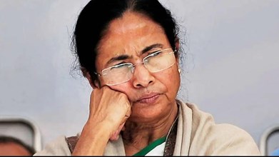 ममता बनर्जी पर FIR! TMC छात्र परिषद कार्यक्रम में बैरिकेड हटाने और हाईकोर्ट आदेश के उल्लंघन का आरोप