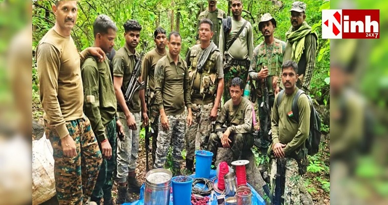 सरेंडर नक्सलियों की निशानदेही पर मिले दो 8 किलो के टिफिन बम, भारी मात्रा में विस्फोटक सामग्री बरामद