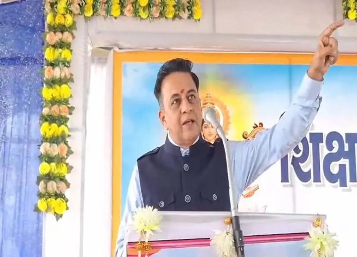बेरला में शिक्षक दिवस पर 81 शिक्षकों का सम्मान: डॉ. हिमांशु द्विवेदी बोले-