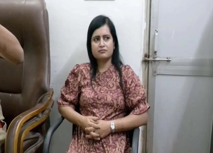 रायपुर की यूट्यूबर सोमा देवांगन गिरफ्तार, महापौर पर आपत्तिजनक वीडियो का आरोप; कांग्रेस का प्रदर्शन