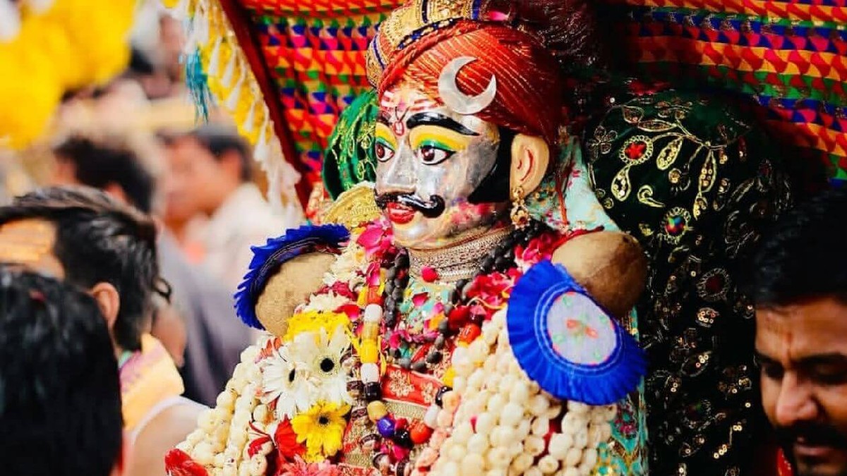 UJJAIN NEWS :  नगर भ्रमण पर निकले बाबा महाकाल, 6 स्वरूपों में भक्तों को दिए दर्शन, इन मार्गो पर आवाजाही रहेगी बंद 